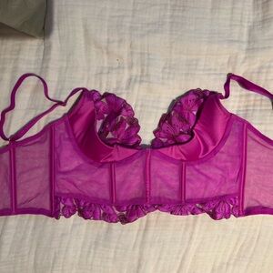 Victoria's Secret Fuchsia Lace Bra